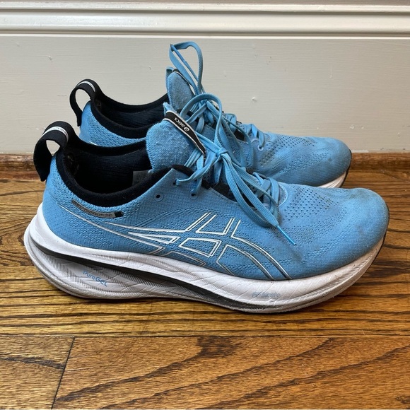 ASICS Blue Gel Nimbus 26 Running Shoes - Picture 1 of 5